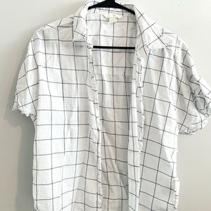 H&M black and white button up blouse